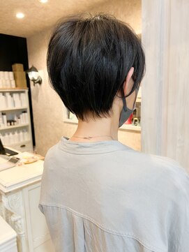 キャアリー(Caary) Caary30代40代50代60代髪質改善ストレート小顔補正立体カット