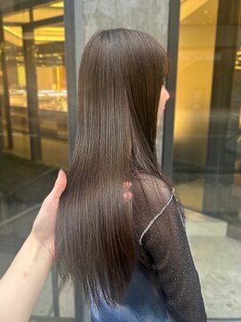 オリーブベージュ、透明感カラー、シャギーレイヤー