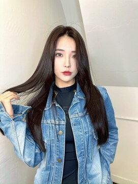 ザシェノンウメダ(THA CHAINON UMEDA) イメチェン/ピンクベージュ/アンブレラカラー/前髪/心斎橋