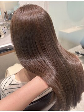 ヒュエ 表参道(Hue) 髪質改善/髪質改善トリートメント/縮毛矯正/ストレート._.