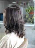 定番!レイヤースタイル  アッシュグレージュ