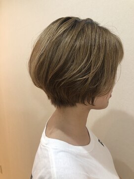 アールヘア(ar hair) ハイトーンショート