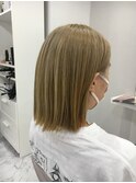 ● 切りっぱなしショートボブ ●