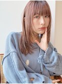 ベージュ/ミディアム/レイヤー/ワイドバング/ハイトーンカラー