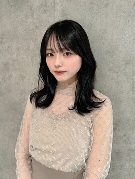 エアー 青山(AIR) くびれミディアムレイヤーブルーブラック黒髪髪質改善