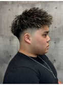 ツイストパーマ　ショートヘア　メンズパーマ　ホワイトメッシュ