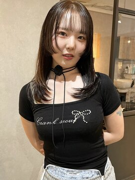 フェリア 梅田(FERIA) 姫カット×レイヤー