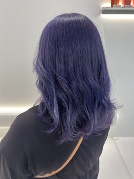 アールプラス 新宿(ar+) ブルーバイオレットカラー