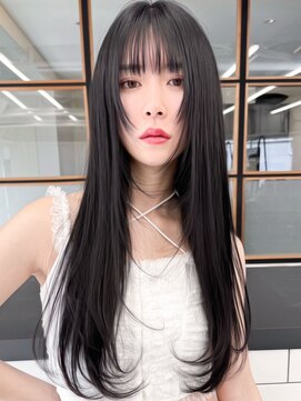 ソア 渋谷(soar) ゆるやかワンカールレイヤーロング韓国風後れ毛ストレート