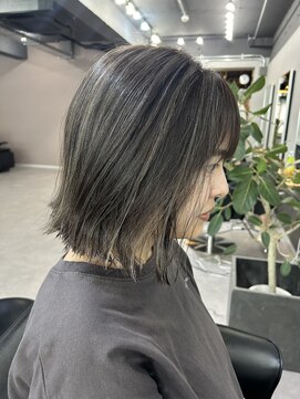 レブ 四条烏丸(Reb,) 白髪ぼかしハイライト