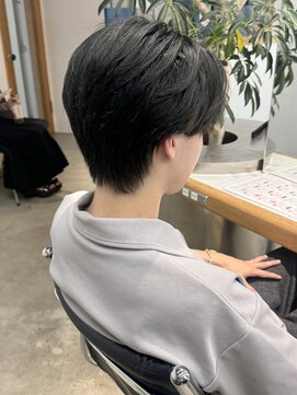 ミーナ バイ アーバン(Meena by urban.) メンズカット センター分け