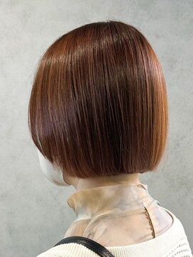 ルイ(ROUIS produced by LUCK 津田沼) ROUIS 津田沼 アプリコットオレンジハイライト/大人ボブ