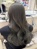 ミズチャーム(Ms.CHARM)&nbsp;【高瀬陽介】オリーブグレージュ×レイヤーカット