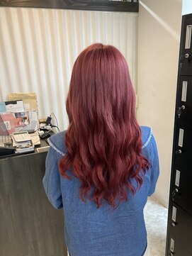 チェリーレッド