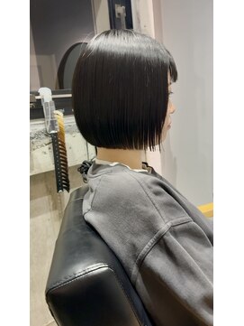 チル(CHILL) 【Meg～chill松山～】ナチュラルボブ