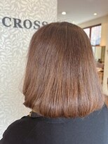 クロス(CROSS)&nbsp;明るい白髪染め／ふんわりボブ/50代60代/ミセスヘア