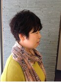 くせ毛を生かしたショートスタイル