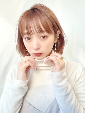 リアン(lien) 【lien.ai】ひし形ボブ 小顔 ピンクベージュ