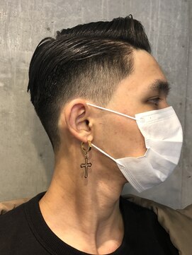 グッドプレイスアンドシング(Good Place&thing) メンズ刈り上げフェードサイドパート七三ビジネスヘア