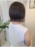 ナチュラル外はねボブ