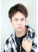 刈り上げ ショート ツーブロック 短髪 アップバング