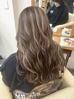 リングバイモアムー(Ring by Moremuu)&nbsp;イッシー　ハイライト