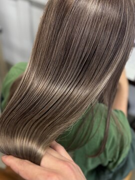 ライツ オオサカ(Litze osaka) 白髪ぼかし髪質改善【中阪海斗】