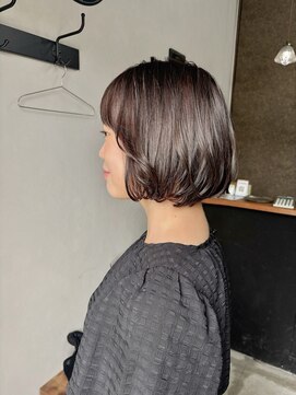 カンナカンナ 三佐店(cannaCANNA) 大人可愛いミニボブで小顔効果♪