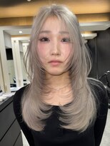 エイチ(H)&nbsp;成人式の定番/ハイトーン/レイヤーカット/三島/沼津/富士/静岡