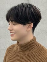 トゥルートラスト オムオム 甲府和戸(True Trust HOMME HOMME)&nbsp;メンズ ナチュラルマッシュ 刈上げショート 黒髪 韓国
