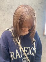 MRN. 新宿西口 くびれレイヤー/ラテグレージュ/韓国巻き/顔周りカット