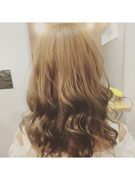 サンシップ(sun ship) ゆるふわセミロング