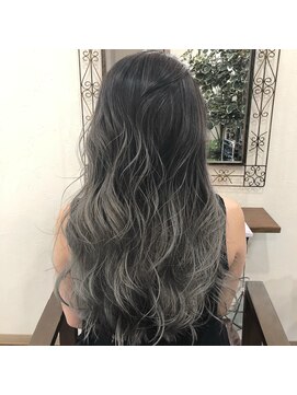 リズ オブ ヘアー(Lis of hair) バレイヤージュ×グレーパール☆【大橋】＠lis_oohashi