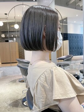 ローマー(ROAMER omotesando) ミニボブ