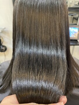 エヴァー(ever) 似合わせカット/アースカラー/くびれヘア[表参道駅/原宿駅]