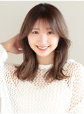 大人かわいい鎖骨ミディアムシースルーバング 20代30代40代50代