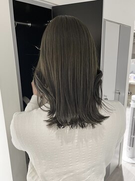 ラベストクズハ(LOVEST KUZUHA) ロブ×オリーブグレージュ