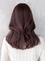 アイティーバイアルバム 八王子店(IT by ALBUM)&nbsp;ラベンダーグレージュレイヤー_斜めバング_ba424221