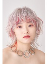 オブヘアーギンザ(Of HAIR GINZA)&nbsp;ホワイトブリーチ×赤髪ハイライト