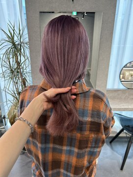 リラス 博多(rilas) ピンクカラー　ハイトーン　切りっぱなし　イメチェン