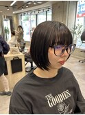 ショートボブ