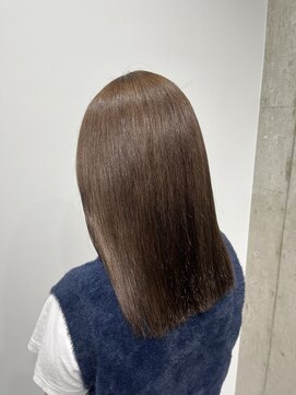 ソルア 上本町(solua) やわらかベージュ / ブリーチなしダブルカラー