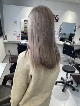 キング 梅田(K!ng) 縮毛矯正髪質改善ハイライトレイヤーカット梅田美容室エクステ