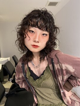 ナループロアツム(Nalu pu loa Tsum) ウルフパーマ/ウルフ/マレット/マレットパーマ