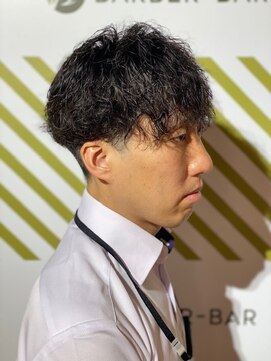 バーバーバー 四谷(BARBER-BAR) ビジネス爽やかツイストスパイラルパーマスタイル
