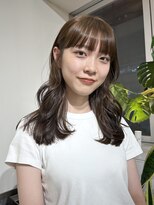 マルケ ドゥ マッシュ(MaruQuee de mashu)&nbsp;オリーブベージュ/チャコールグレー/ベージュカラー/大阪梅田