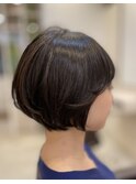 ショートボブ