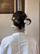 レゴリスヘアークリエイティブブランド(Regolith hair creative brand)&nbsp;ヘアセット/成人式アレンジ/タイトアレンジ