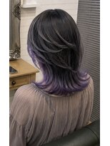 アンディー(&dy)&nbsp;艶と透明感を纏う髪質改善トリートメント紫色艶感レイヤーミディ
