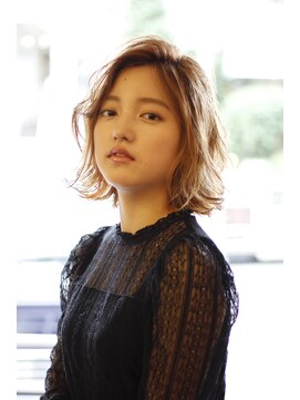 ツネ ヘアアンドヘッドスパ(TsuNE hair&head spa) 大人ハイトーンボブ